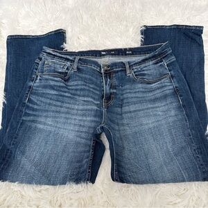 BKE Women's Medium Wash Straight Leg Jeans